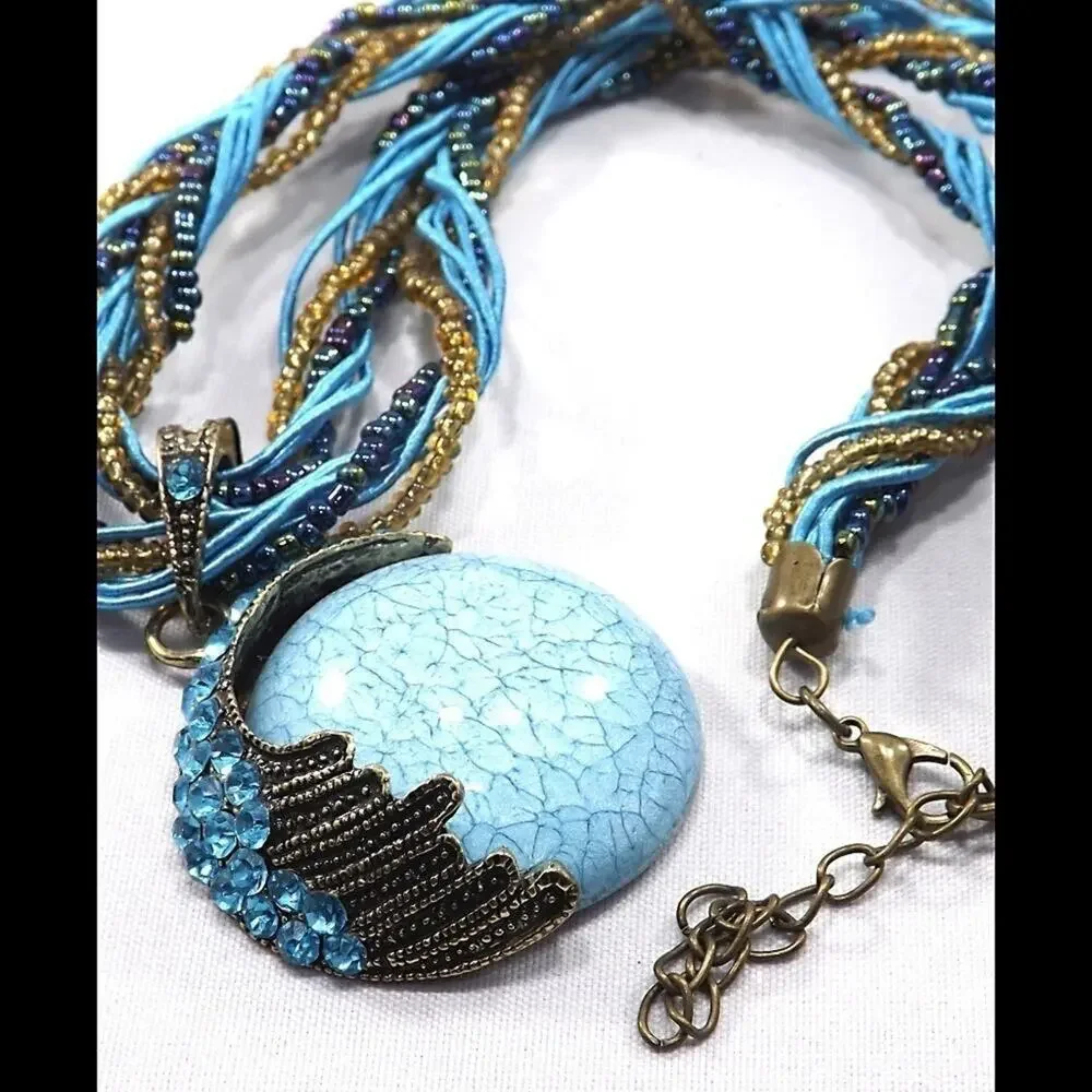 Blue Rhinestone Lucite Pendant Seed Bead Necklace, 19 Inches